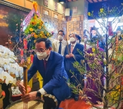 Lãnh đạo Thành phố Hồ Chí Minh dâng hoa, dâng hương Chủ tịch Tôn Đức Thắng nhân dịp xuân Nhâm Dần 2022.