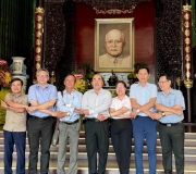 Trao đổi về việc phối hợp tổ chức trưng bày chuyên đề “Tình đoàn kết Liên minh Việt Nam - Lào - Campuchia”