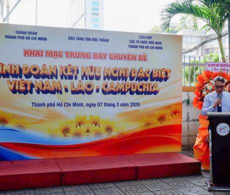 KHAI MẠC TRƯNG BÀY CHUYÊN ĐỀ “TÌNH ĐOÀN KẾT HỮU NGHỊ ĐẶC BIỆT VIỆT NAM – LÀO – CAMPUCHIA”